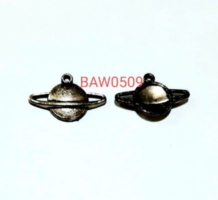 Planet saturn pendant antique silver